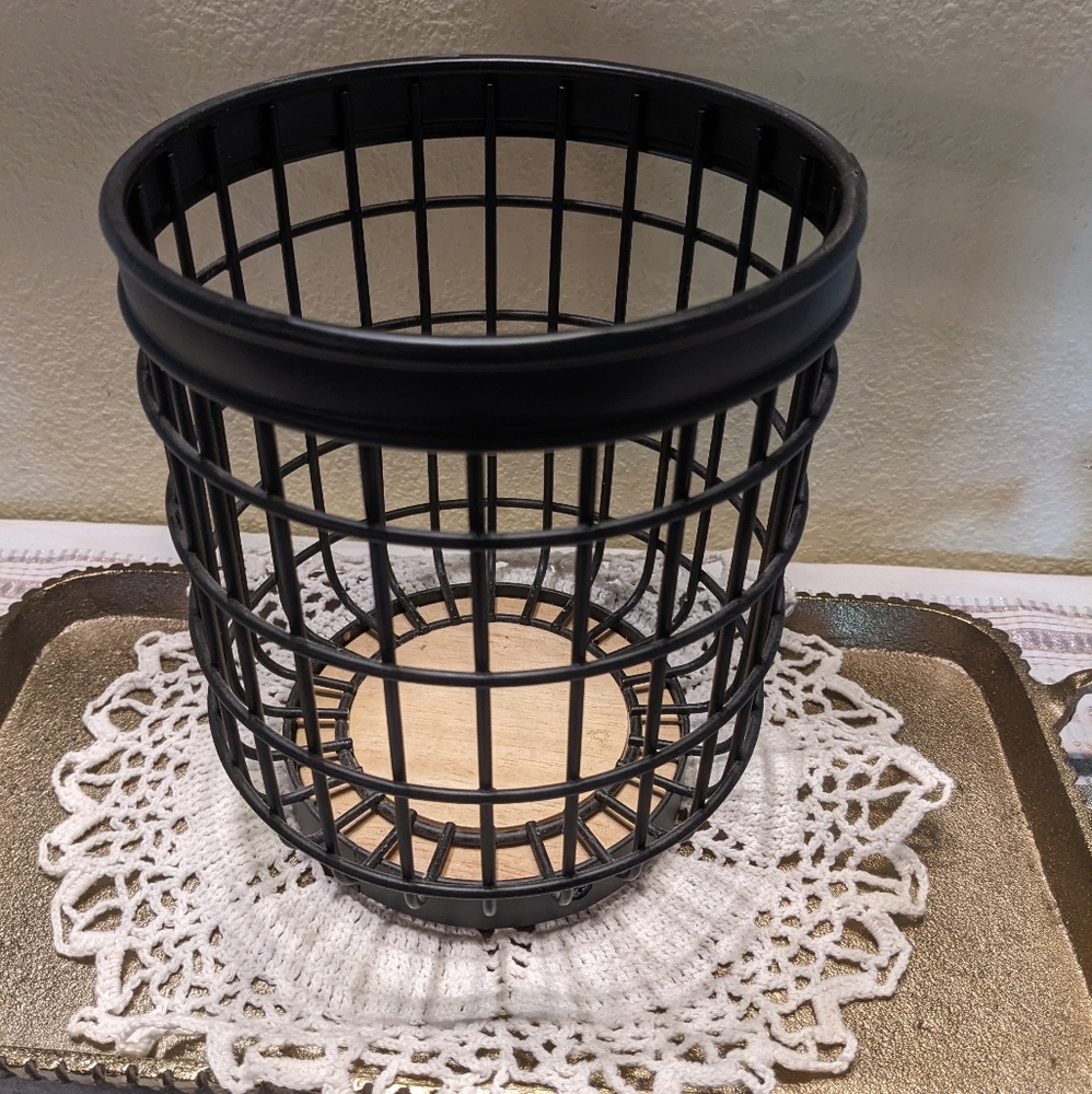 Farmhouse Utensils Holder Wood Metal Grid Design Candle Kitchen Martha Stewart
